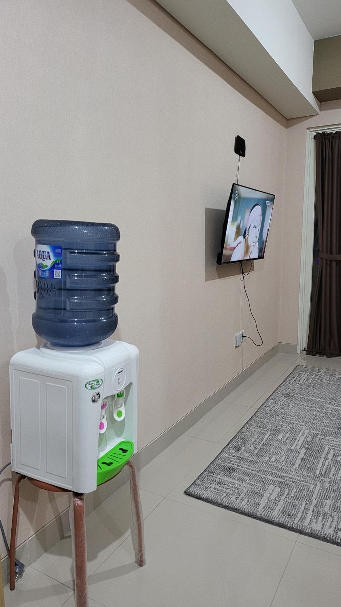 Spacious Comfortable Apartemen South Surabaya Exterior photo